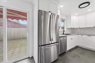 369 S 16th Ave, Cornelius, OR 97113 - Photo 25