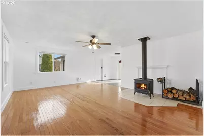 369 S 16th Ave, Cornelius, OR 97113 - Photo 13