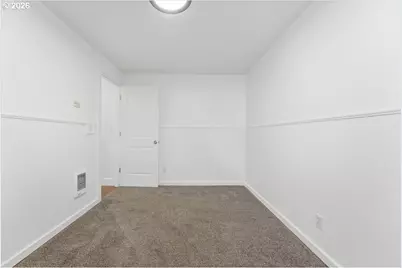 369 S 16th Ave, Cornelius, OR 97113 - Photo 21