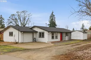 369 S 16th Ave, Cornelius, OR 97113 - Photo 3