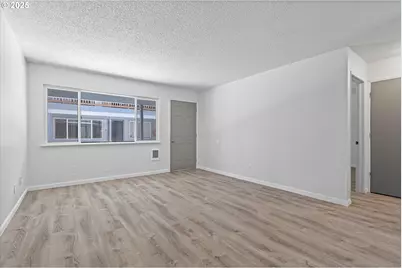 13116 SE Powell Blvd, Portland, OR 97236 - Photo 3