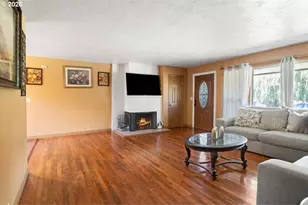 940 Johnson St, Woodburn, OR 97071 - Photo 7
