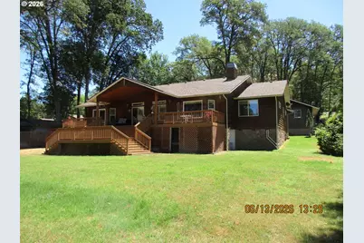 2635 Whistlers Park Rd, Roseburg, OR 97470 - Photo 3