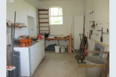 2635 Whistlers Park Rd, Roseburg, OR 97470 - Photo 29