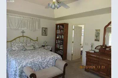 2635 Whistlers Park Rd, Roseburg, OR 97470 - Photo 13