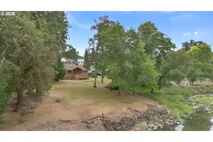 2635 Whistlers Park Rd, Roseburg, OR 97470 - Photo 35
