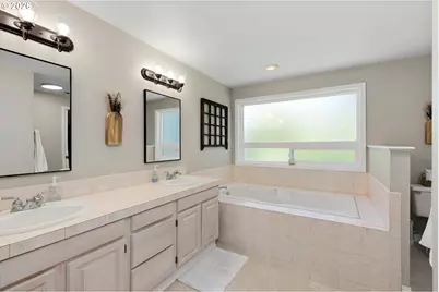 857 Laguna Dr, Keizer, OR 97303 - Photo 25