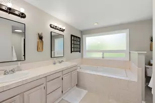 857 Laguna Dr, Keizer, OR 97303 - Photo 25