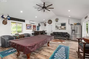 86407 Homestead Rd, Springfield, OR 97478 - Photo 13