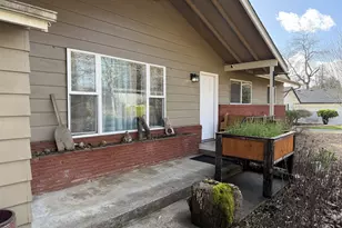 3908 Gifford Pl, Washougal, WA 98671 - Photo 3