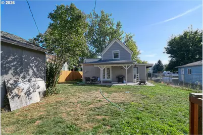 323 E Van Buren St, Athena, OR 97813 - Photo 25