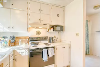 323 E Van Buren St, Athena, OR 97813 - Photo 13