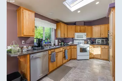 102 NE 189th St, Ridgefield, WA 98642 - Photo 11