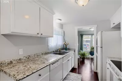 16745 SE Division St #157, Portland, OR 97236 - Photo 13