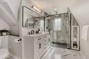 3235 NE Klickitat St, Portland, OR 97212 - Photo 15