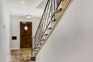 3235 NE Klickitat St, Portland, OR 97212 - Photo 5