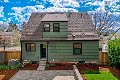 3235 NE Klickitat St, Portland, OR 97212 - Photo 25