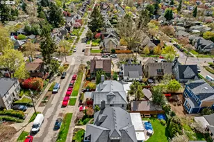 3235 NE Klickitat St, Portland, OR 97212 - Photo 33