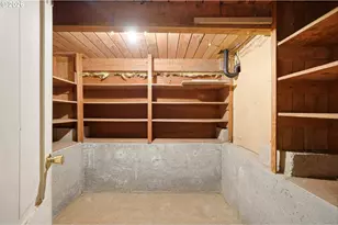 2401 NE 100th St, Vancouver, WA 98686 - Photo 23