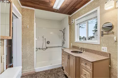 1935 Westside Hwy, Kelso, WA 98626 - Photo 19