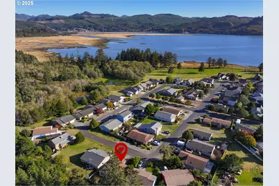 34130 Pintail Ave, Nehalem, OR 97131 - Photo 3