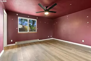 274 N 4th St, Saint Helens, OR 97051 - Photo 11