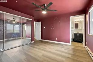 274 N 4th St, Saint Helens, OR 97051 - Photo 13