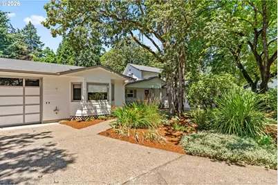 1572 Happy Ln, Eugene, OR 97401 - Photo 3
