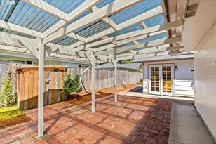 1572 Happy Ln, Eugene, OR 97401 - Photo 35