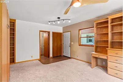 1572 Happy Ln, Eugene, OR 97401 - Photo 31