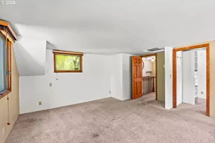 1572 Happy Ln, Eugene, OR 97401 - Photo 27