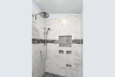 2922 Walnut Ct, Hubbard, OR 97032 - Photo 23