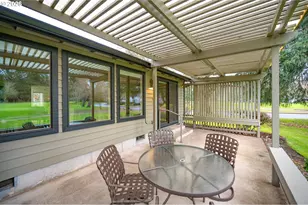 1177 Spyglass Dr, Eugene, OR 97401 - Photo 41