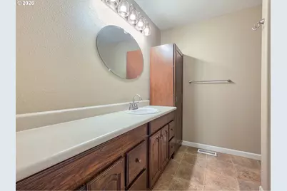 225 SW Fleishauer Ln, McMinnville, OR 97128 - Photo 29