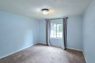 225 SW Fleishauer Ln, McMinnville, OR 97128 - Photo 31