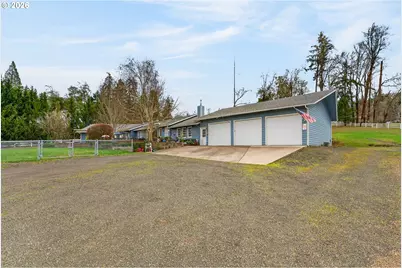 694 Orchard Ln, Roseburg, OR 97471 - Photo 47