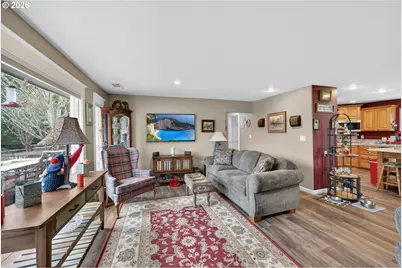 694 Orchard Ln, Roseburg, OR 97471 - Photo 13