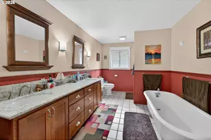 694 Orchard Ln, Roseburg, OR 97471 - Photo 33