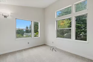 1051 N Fremont St, Portland, OR 97227 - Photo 31