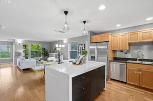 1051 N Fremont St, Portland, OR 97227 - Photo 21