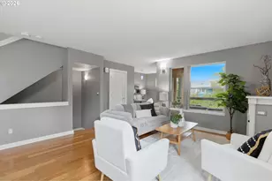 1051 N Fremont St, Portland, OR 97227 - Photo 17