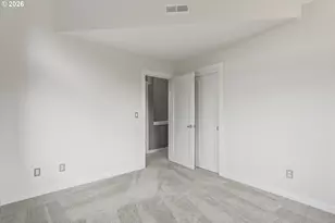 1051 N Fremont St, Portland, OR 97227 - Photo 31