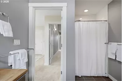 1051 N Fremont St, Portland, OR 97227 - Photo 29