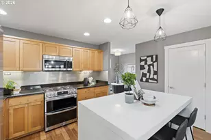1051 N Fremont St, Portland, OR 97227 - Photo 19