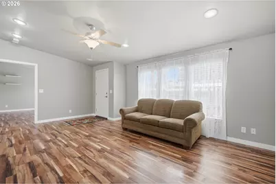 300 SW 7th Ave #120, Battle Ground, WA 98604 - Photo 9