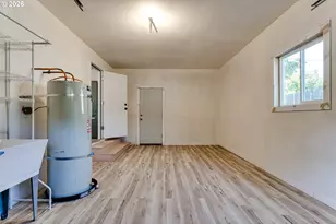 47776 W 2nd St, Oakridge, OR 97463 - Photo 17