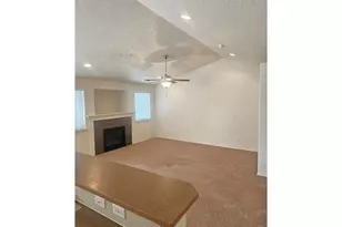 3176 SW Evergreen Ave, Redmond, OR 97756 - Photo 5
