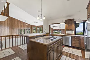 1000 N Oak Grove Rd NW, Salem, OR 97304 - Photo 9