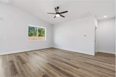 5550 Quince St, Sweet Home, OR 97386 - Photo 5