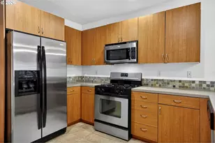 8514 N Central St, Portland, OR 97203 - Photo 11